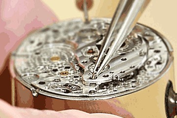 广州劳力士间金表官售后保养